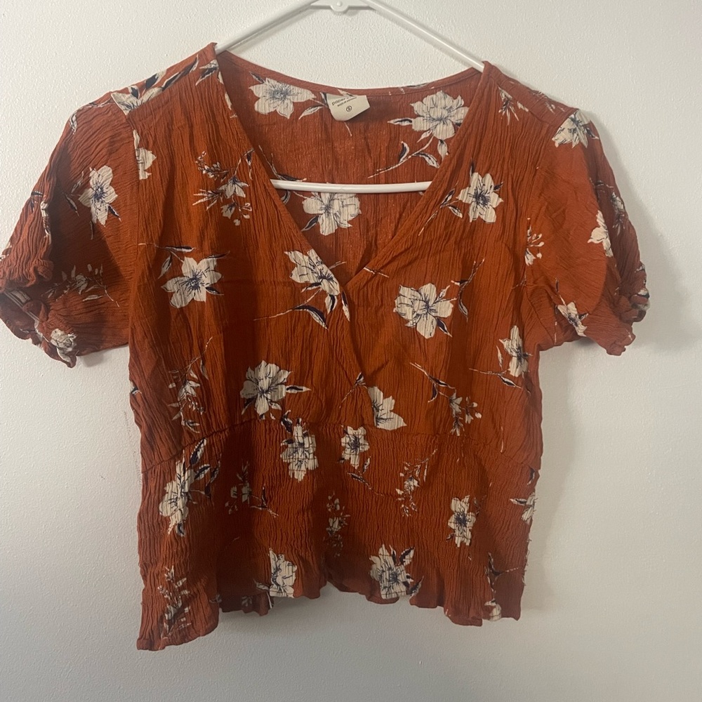 Women’s Small Paper Crane top